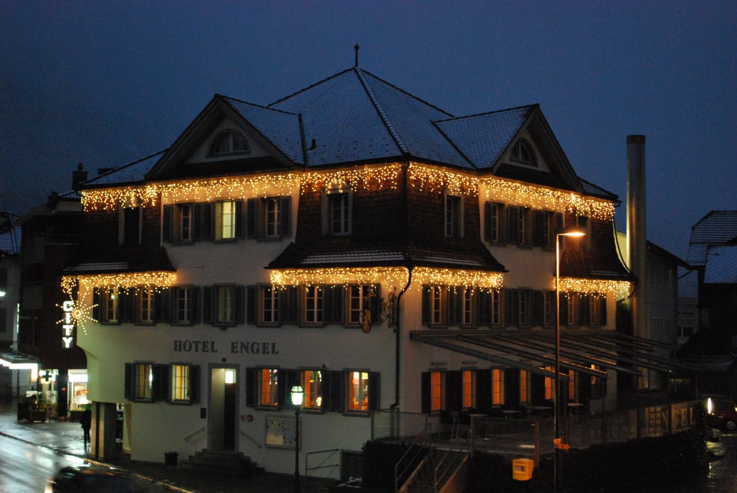 Winter Hotel Engel