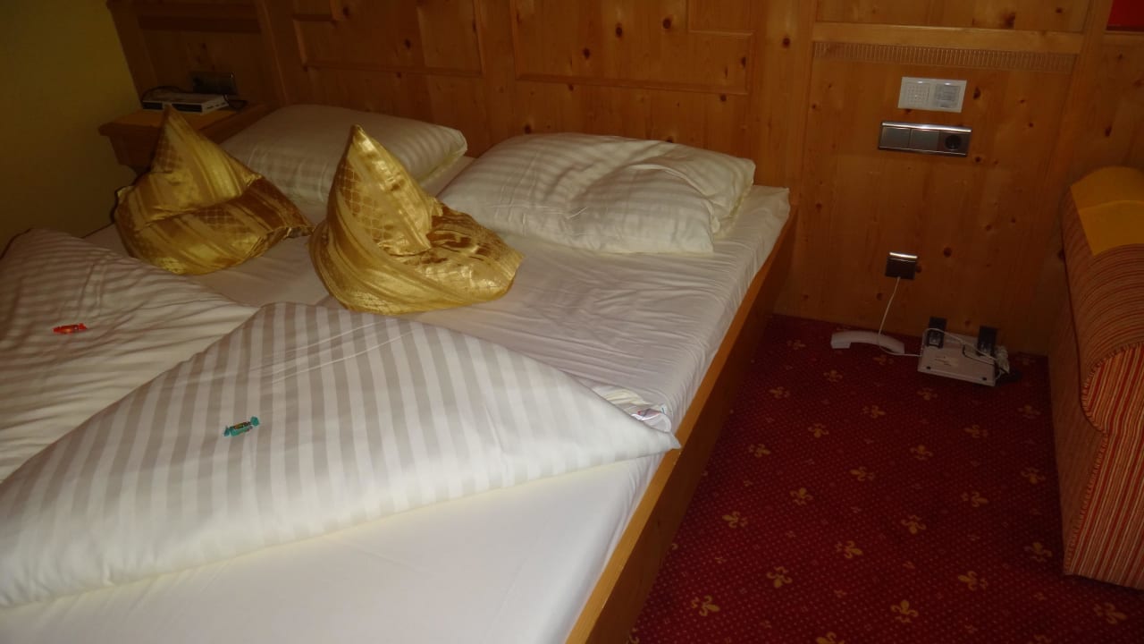 Telefon am Boden Hotel Kohlerhof