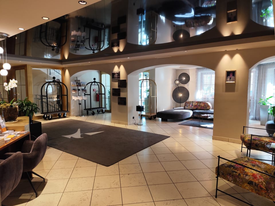 Lobby Falkensteiner Hotel & Spa Falkensteinerhof