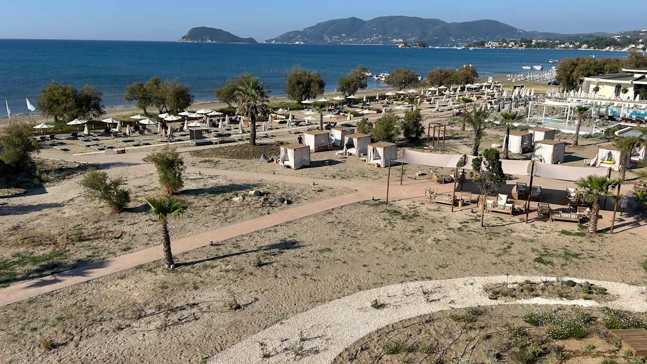 Gartenanlage Domes Aulūs Zante, Autograph Collection