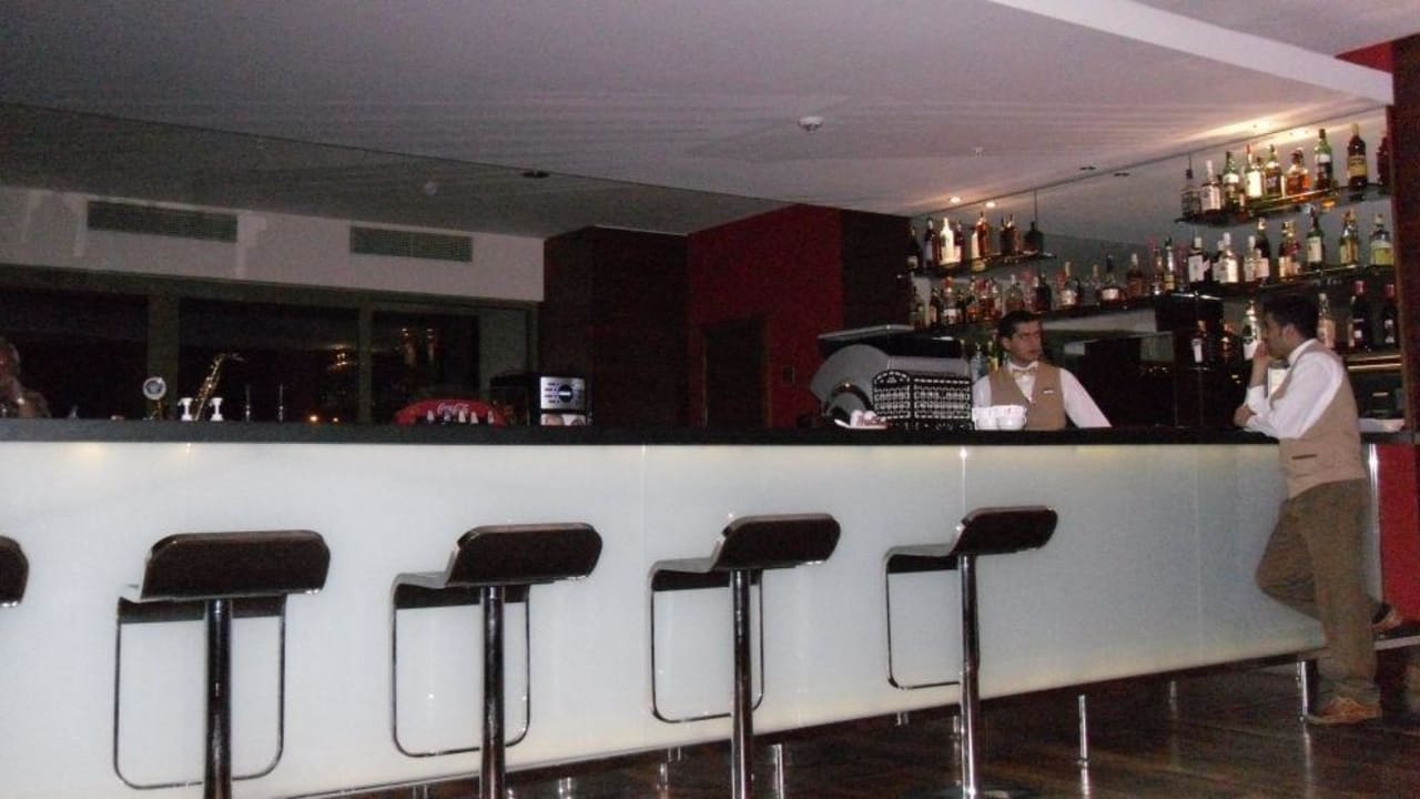 Bar Arum Barut Collection