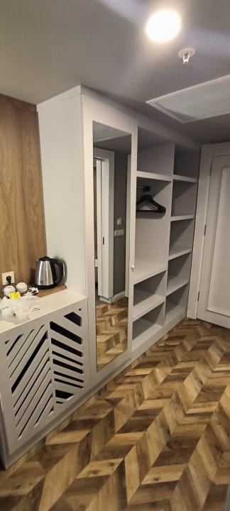 Zimmer Dream Water World