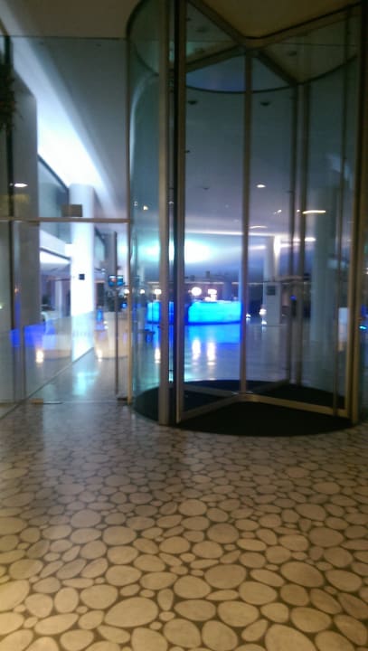 Der Eingang Hotel Radisson Blu Rome