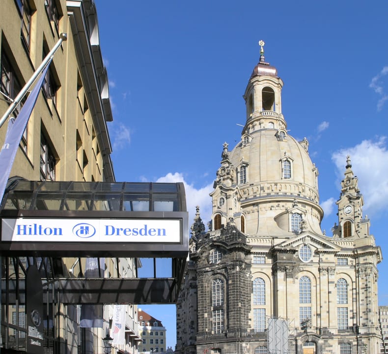 Außenansicht Hilton Dresden