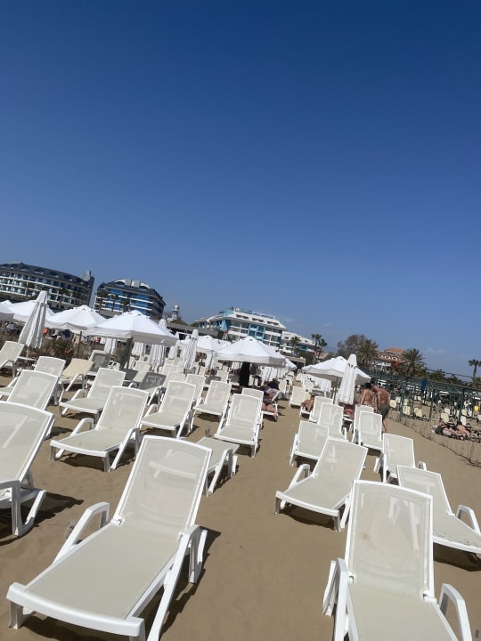 Strand Side Story Resort & Spa