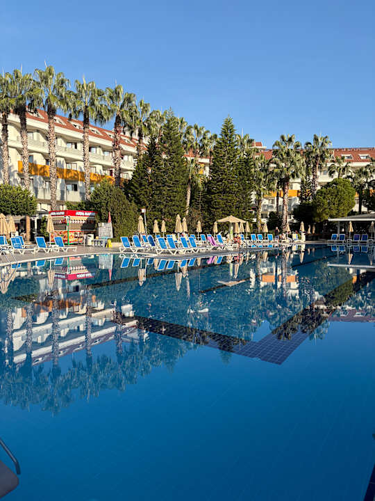 Pool Hane Family Resort