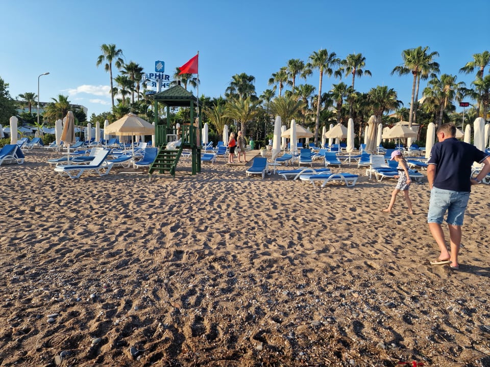 Strand Saphir Resort & Spa