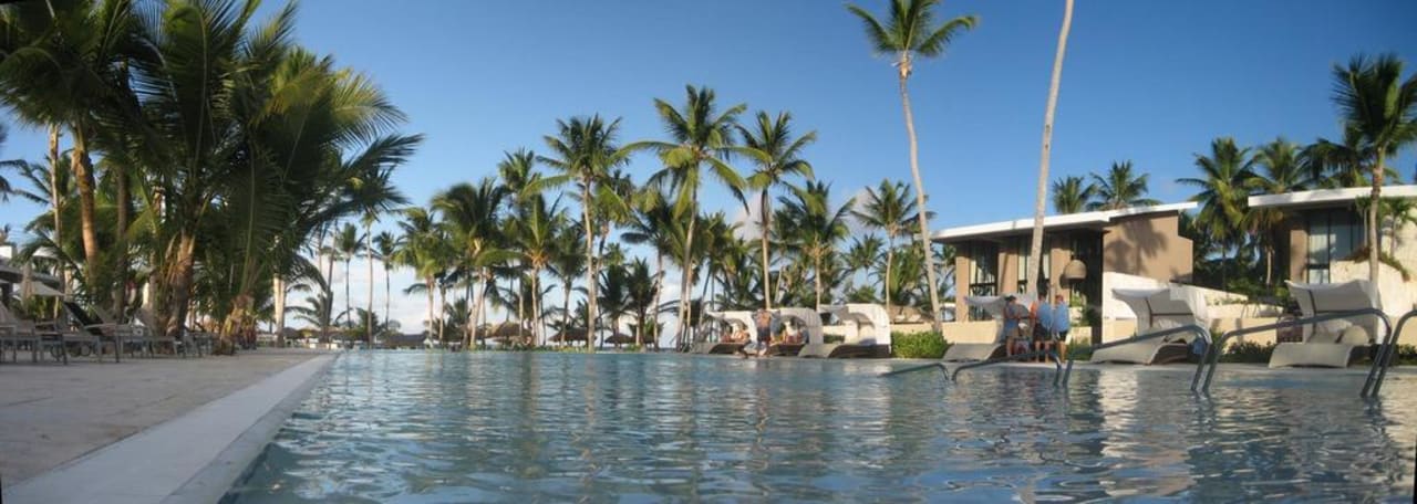 Royal Pool Catalonia Punta Cana - All Inclusive