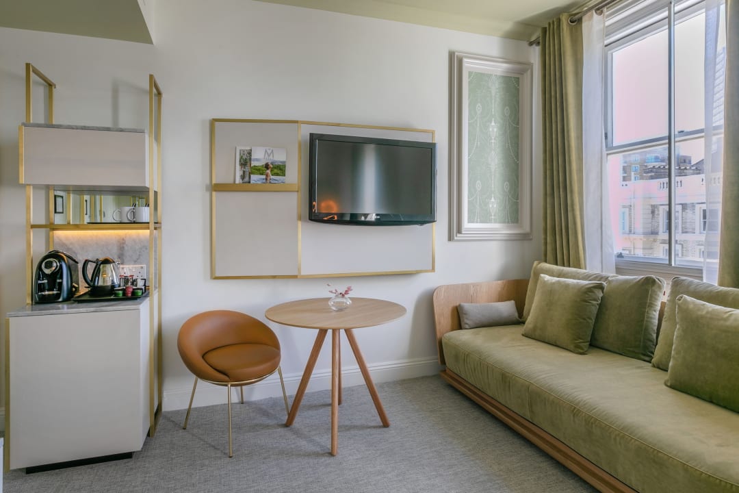 Zimmer Melia London Kensington