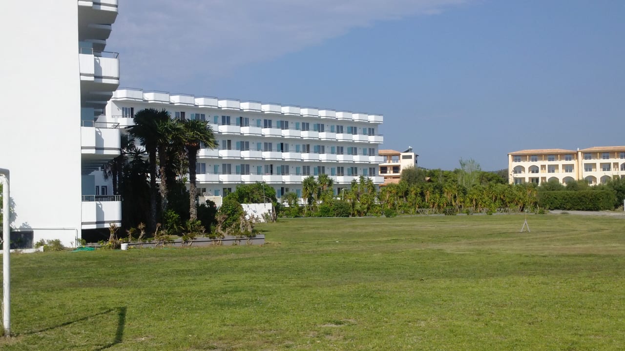 Außenansicht Irene Palace Beach Resort Club alltoura