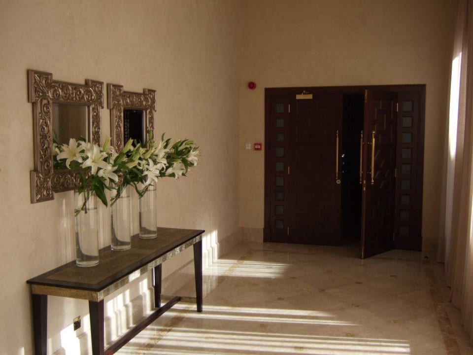 Eingang Thairestaurant Miramar Al Aqah Beach Resort