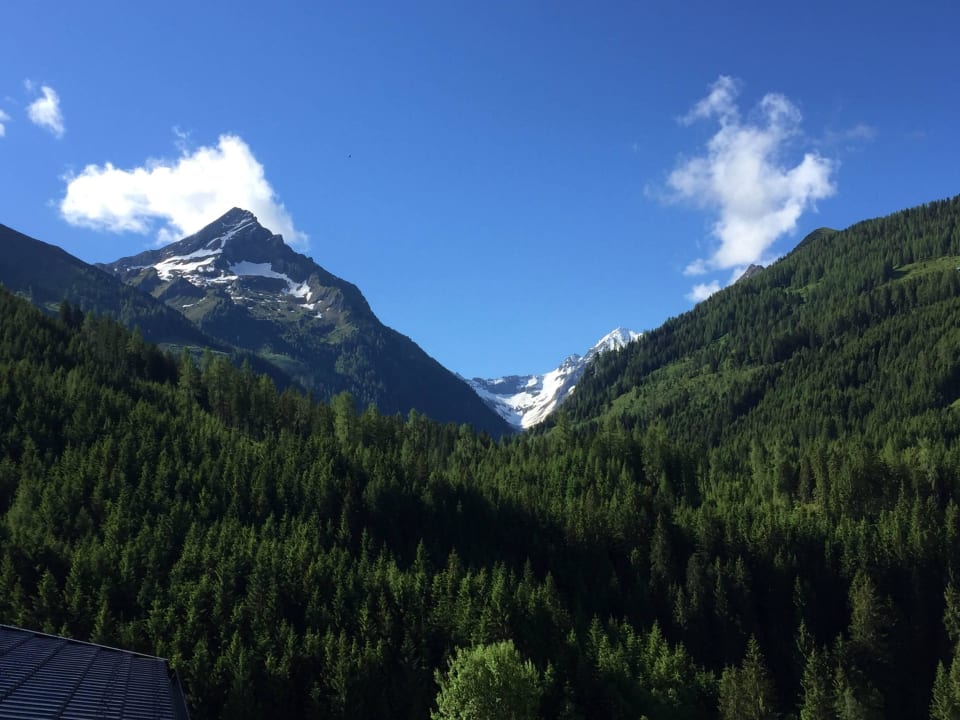 Blick von der Sonnentrreasse Farm Resort Geislerhof
