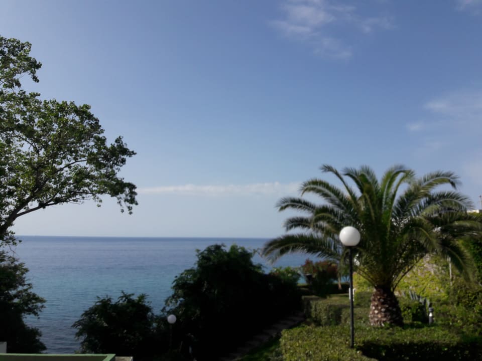 Ausblick von unserem Zimmer Aldiana Club Rocca Nettuno Calabria