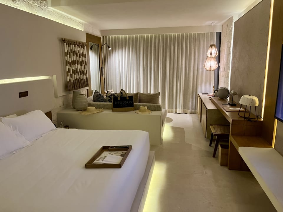 Zimmer Impression Isla Mujeres by Secrets - Adults Only