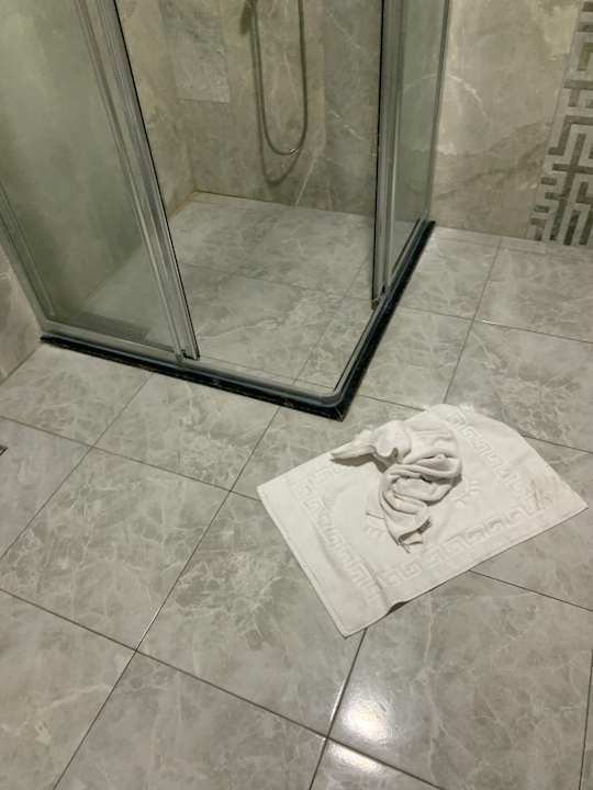 Zimmer Almaris Resort Hotel