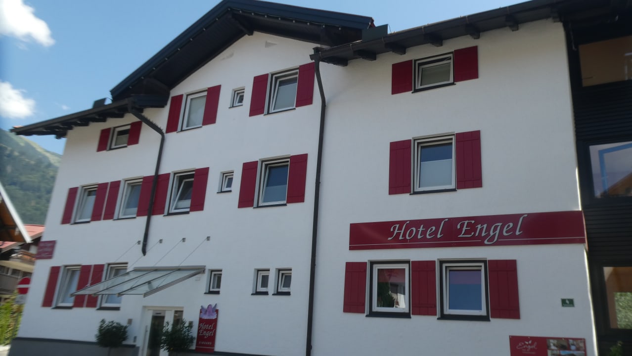Außenansicht Hotel Engel