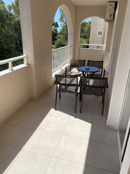 Zimmer Sandy Beach Resort