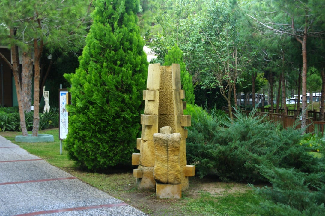 85 Voyage Belek Golf & Spa