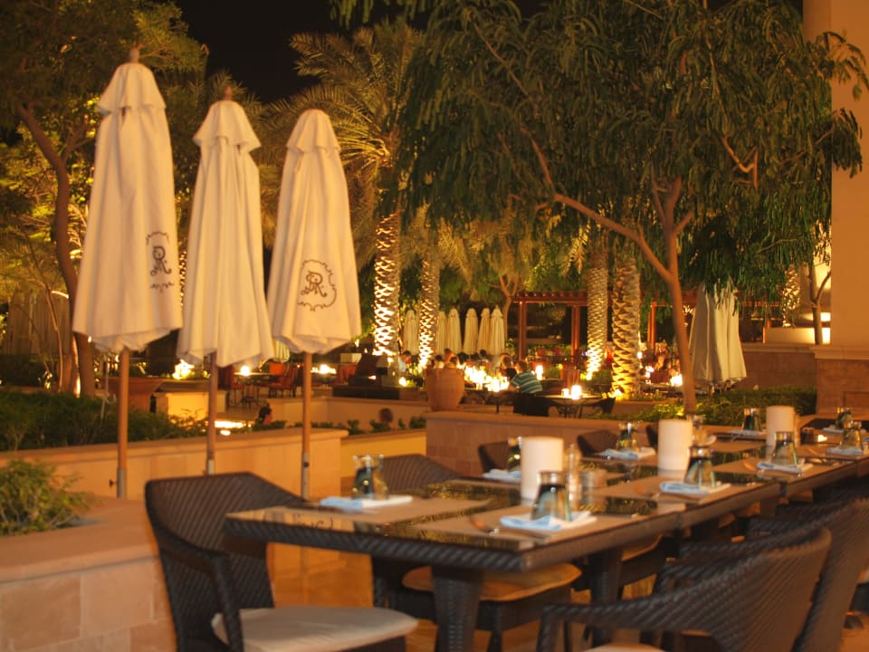 Buffet-Restaurant The St. Regis Saadiyat Island Resort, Abu Dhabi