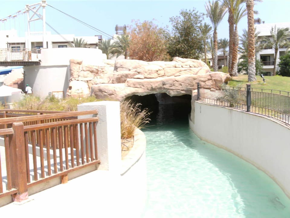 Bachlauf mit Schwimmreifen zu befahren Pickalbatros Sands Hotel - Port Ghalib