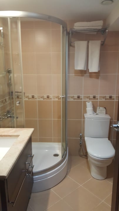 Zimmer Latanya Park Resort