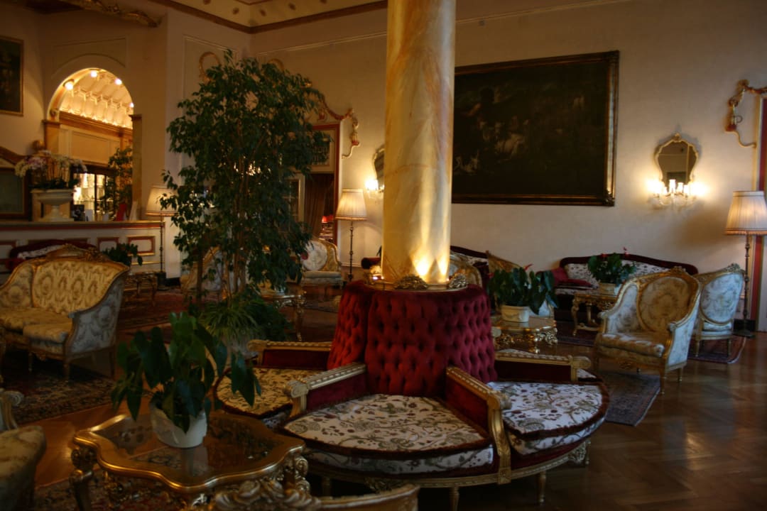 Лобби Hotel Regina Palace