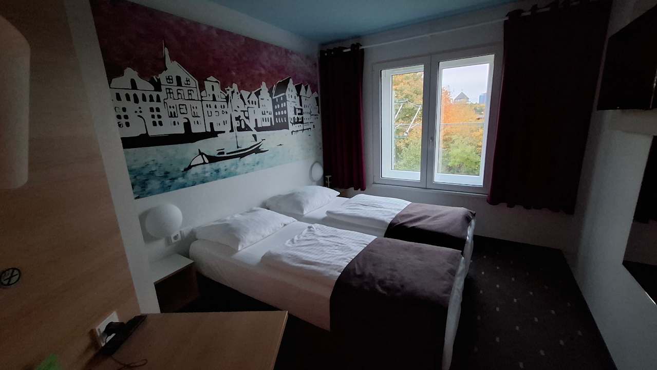 Zimmer B&B Hotel Lüneburg