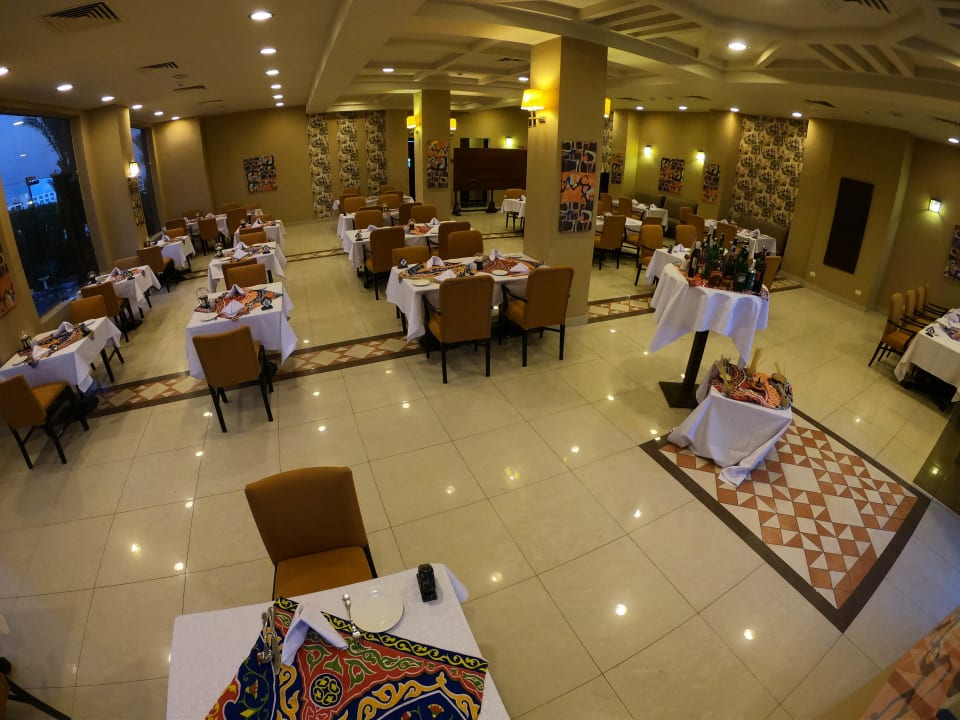 Gastro Regency Plaza Aqua Park & Spa