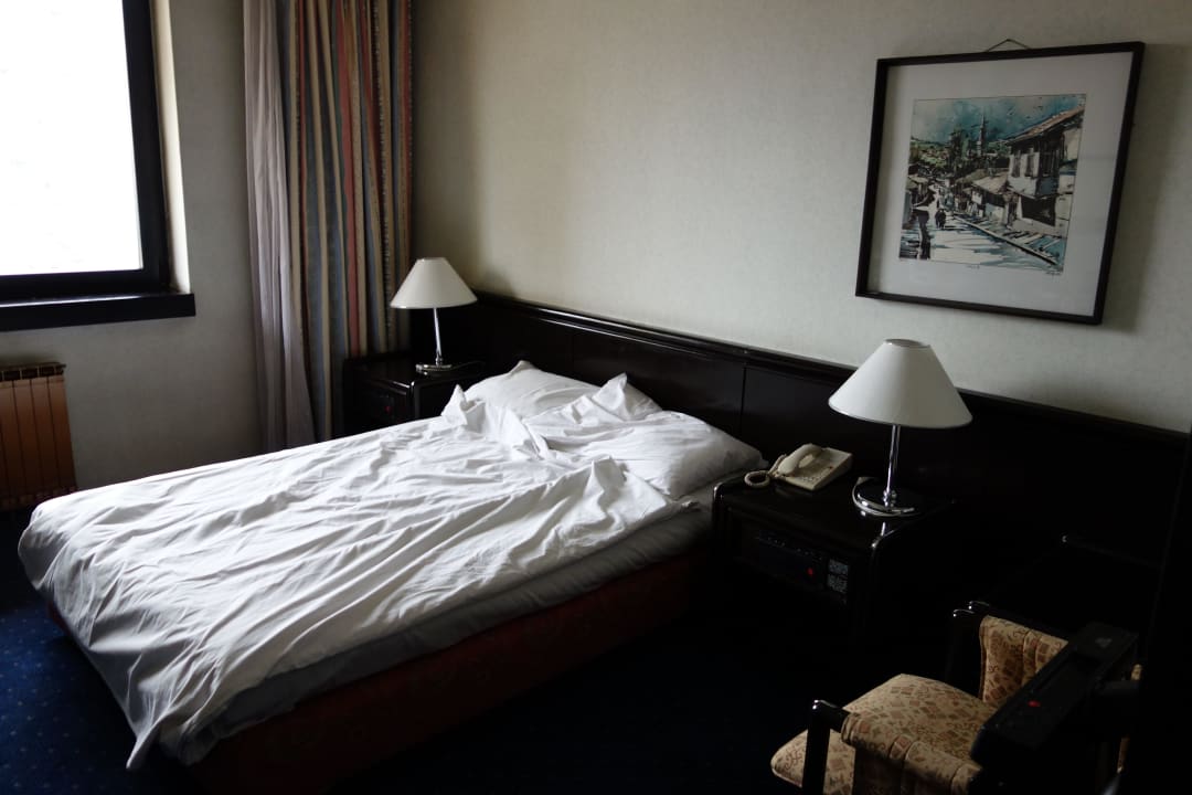 Blick ins Zimmer Hotel Holiday Inn Sarajevo