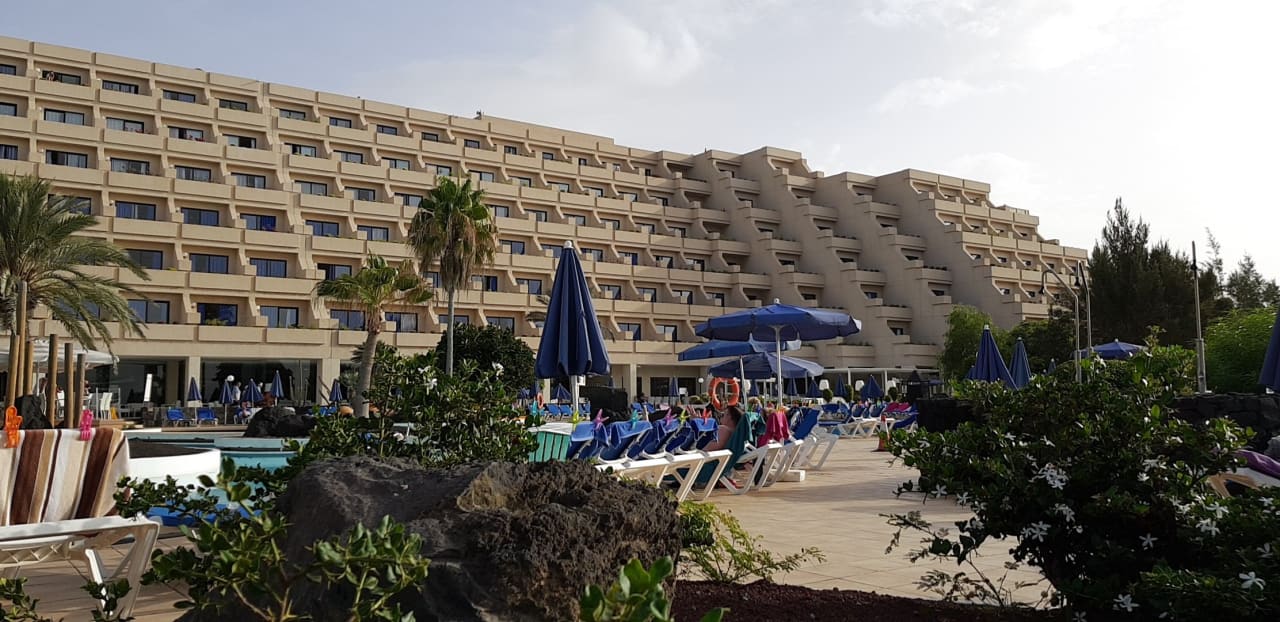 Außenansicht Hotel Grand Teguise Playa