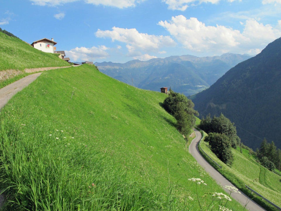 Blick auf das Gebäude in 1500 m Höhe Agriturismus Oberperflhof