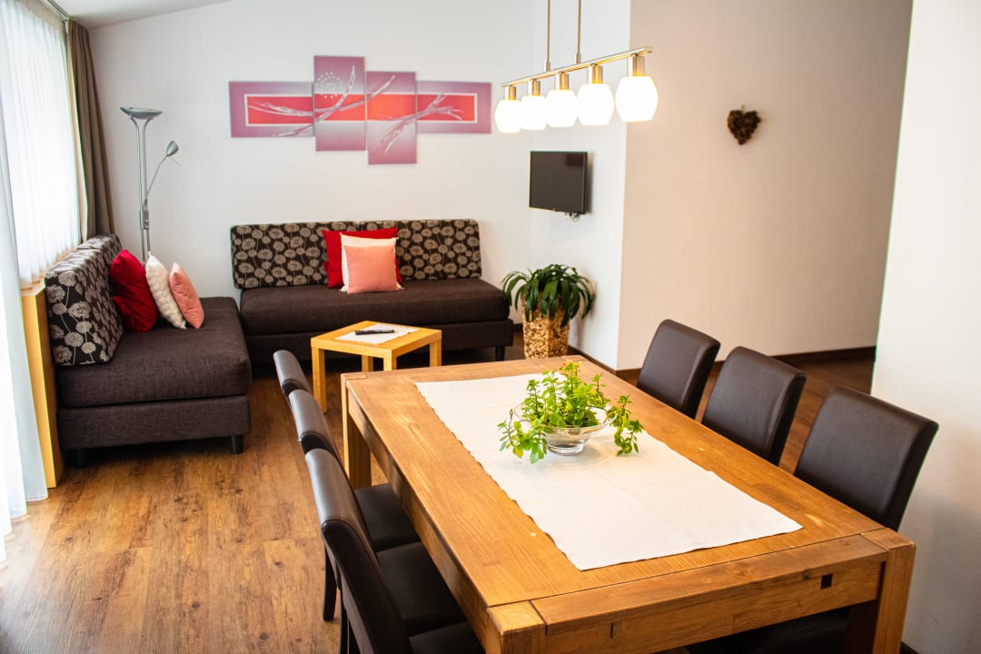 Zimmer Garni-Apparthotel St.Valentin