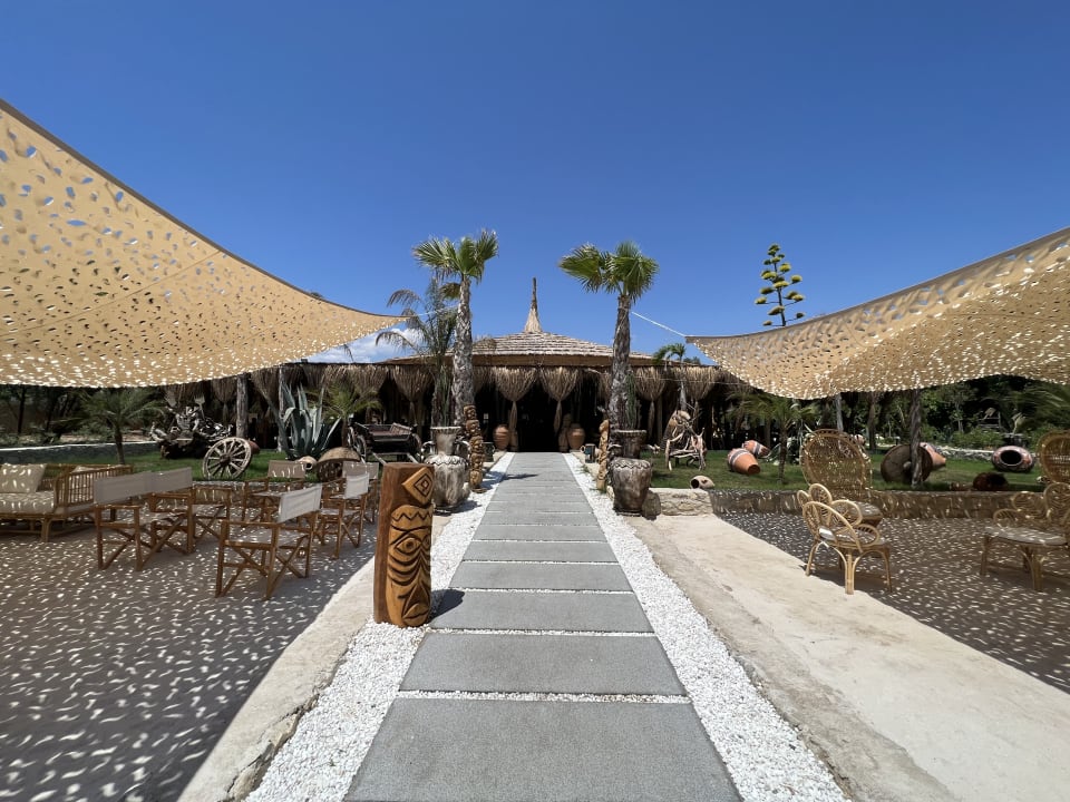 Strand Dream Water World