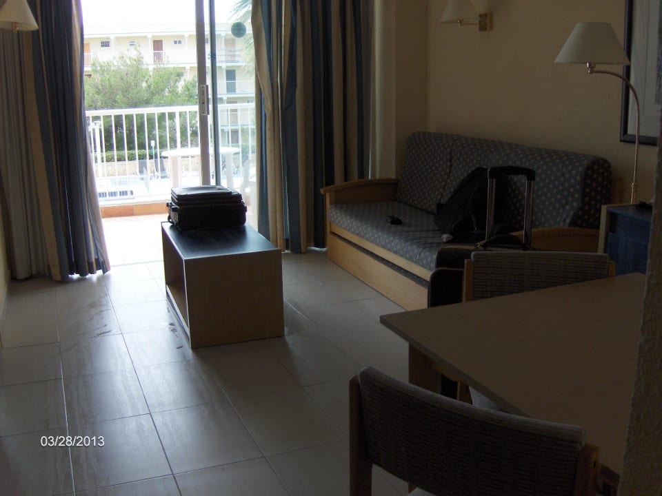Lounge to balcony Apartamentos Vistasol