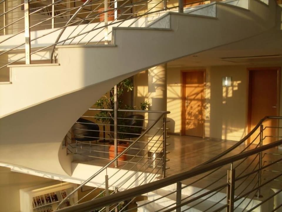 Treppenhaus Holiday Inn Berlin Airport - Conference Centre