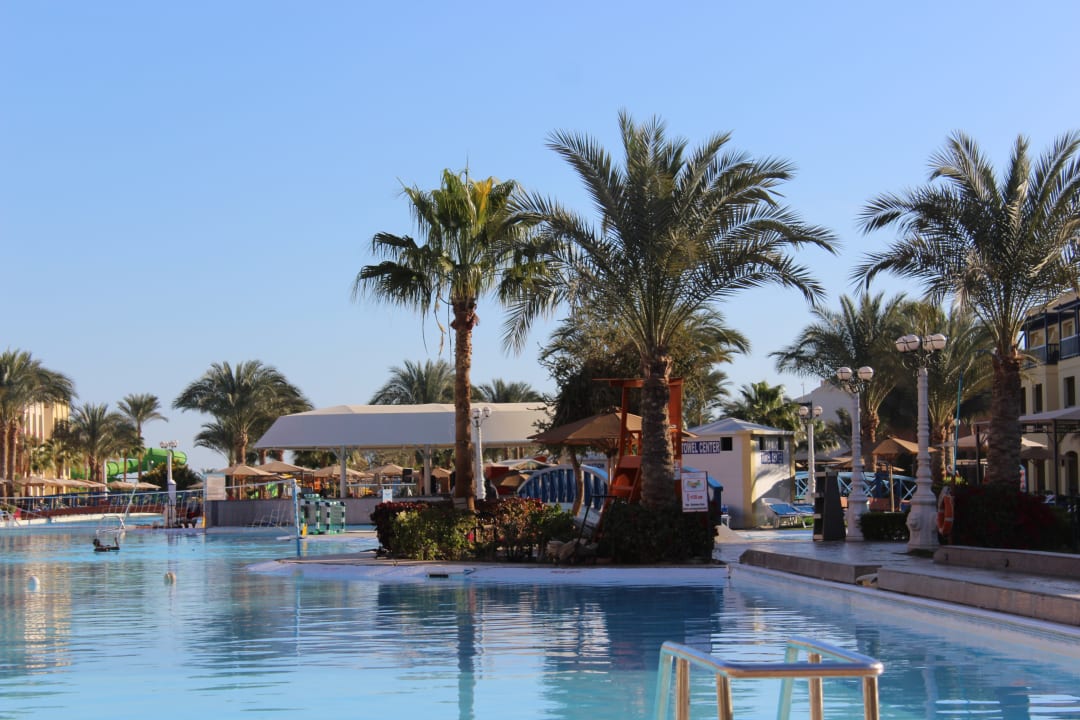 Pool Titanic Beach Spa & Aqua Park