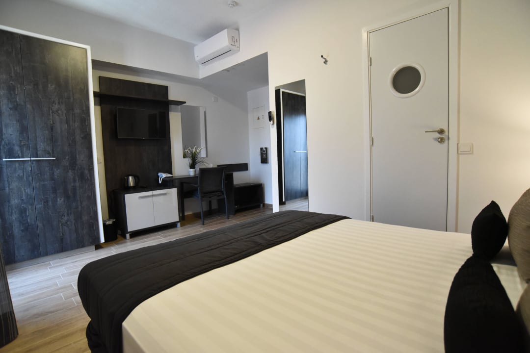 Standard double or twin room The Rise Hotel