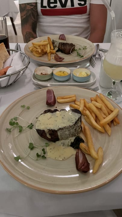 Gastro Fort Arabesque Resort, Spa & Villas