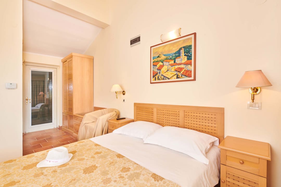 Zimmer Apartments Bellevue Plava Laguna