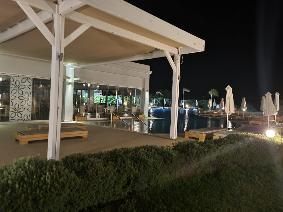 Pool Asterias Beach Resort