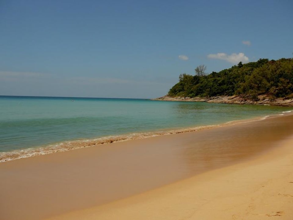 Wunderschöner Strand Hotel Naithonburi Beach Resort