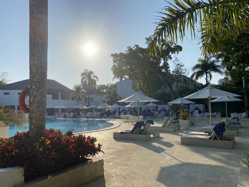 Pool Viva Heavens by Wyndham - All Inclusive Resort