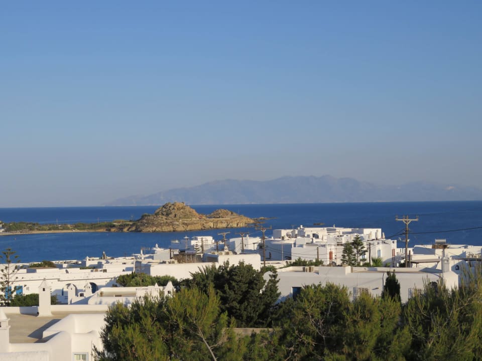 Vom Dach des Hotels. Kamari Hotel