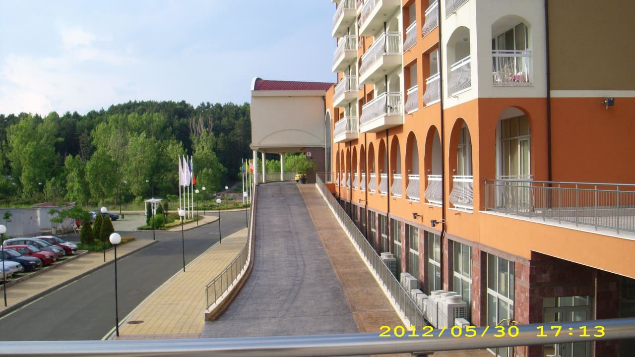 Auffahrt Sol Luna Bay