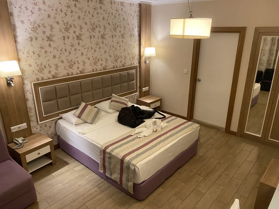 Zimmer Kustur Club Holiday Village