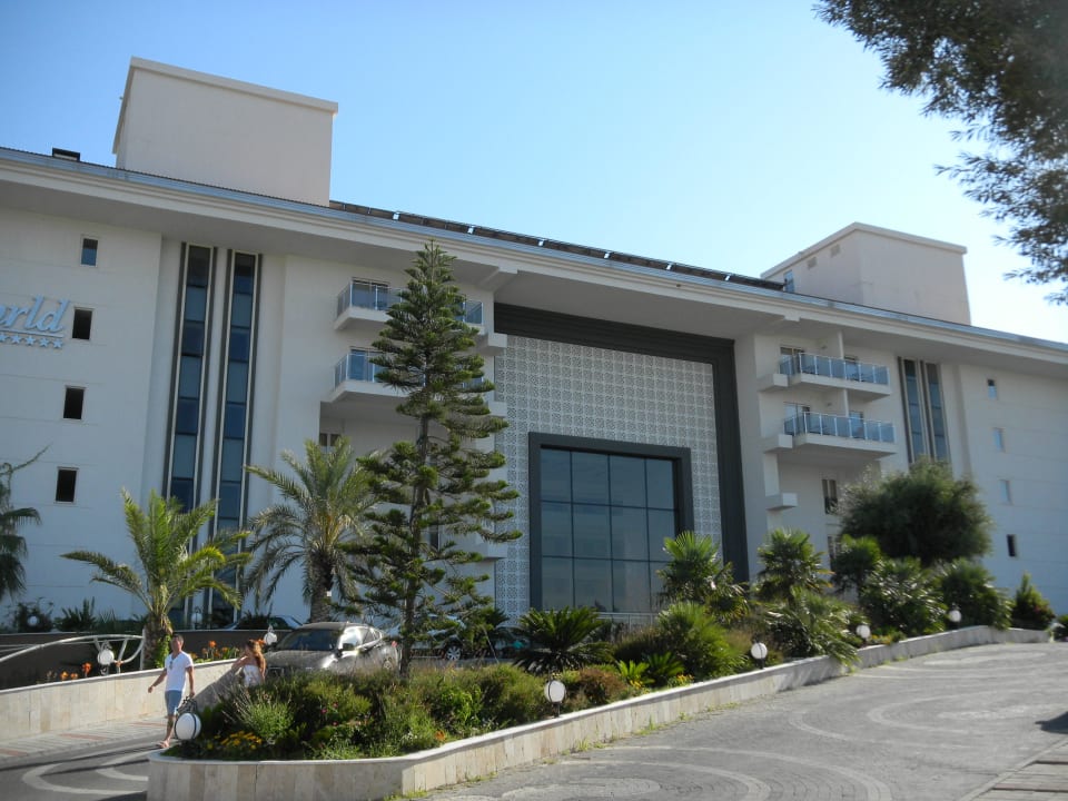 Die Auffahrt Seaden Sea World Resort & Spa