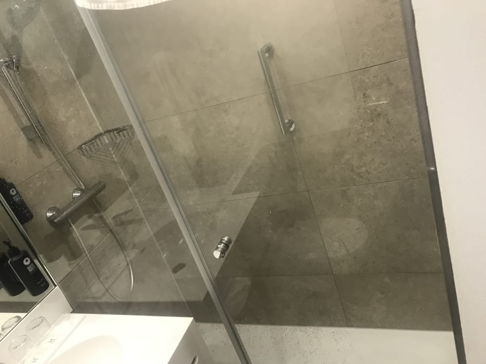 Zimmer H+ Hotel Köln Brühl