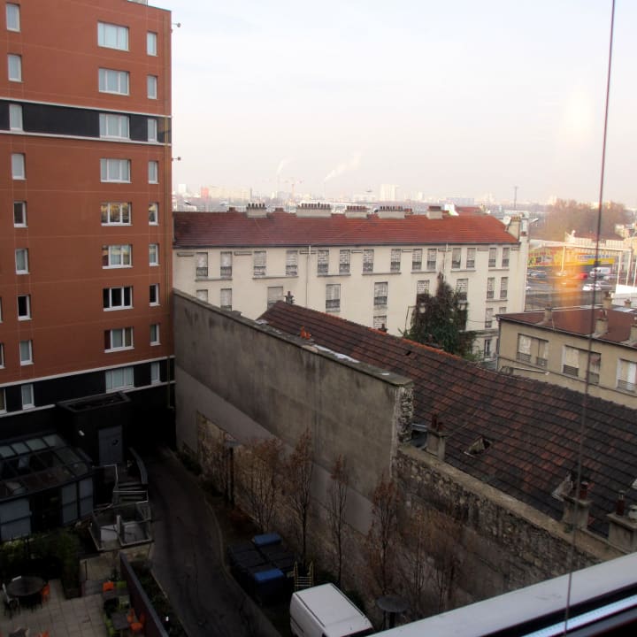 Hinterhof greet hotel Paris Nord 18è