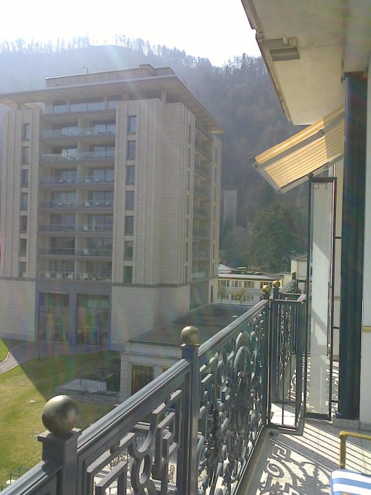 Sicht auf Spa-Suiten-Gebäude Grand Resort Bad Ragaz