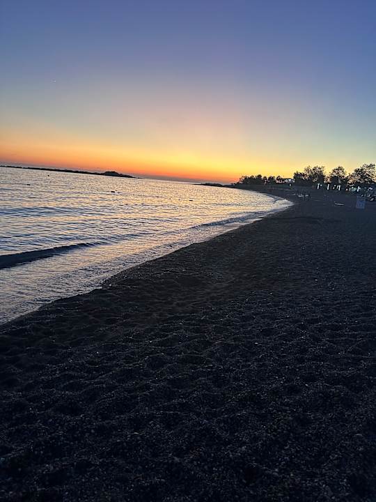 Strand Hotel Gardenia Beach
